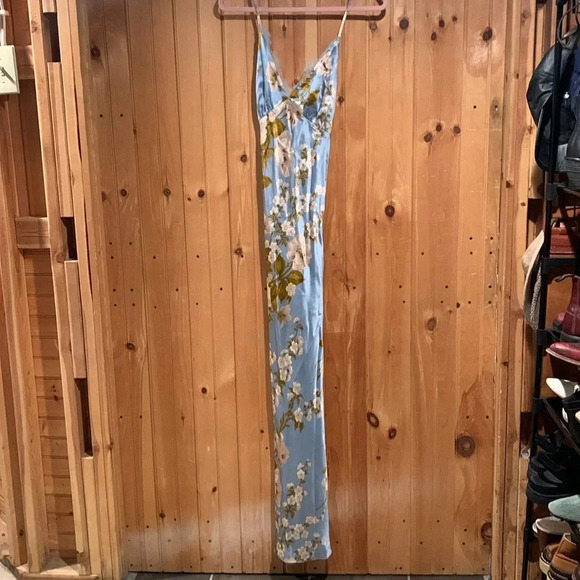 REFORMATION Maysen floral silk maxi dress - Picture 2 of 9